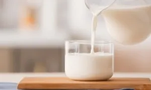 Có nên dưỡng da bằng sữa tươi?